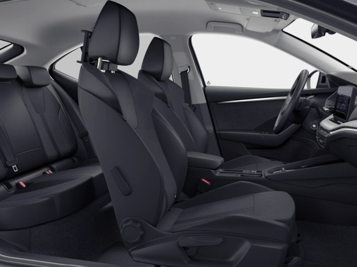 Škoda Octavia Top Selection 1.5 TSI m-HEV 85 kW Benzín Automatická převodovka na operativní leasing