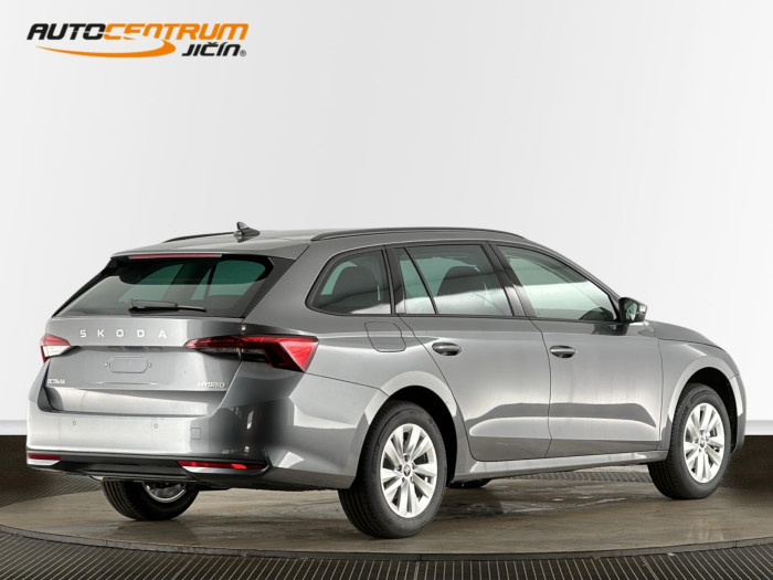 Škoda Octavia Selection 1,5 TSI Hybrid 110 kW DSG na operativní leasing
