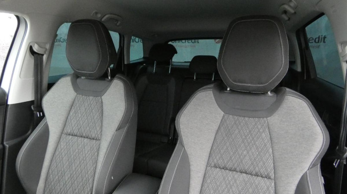 Škoda Karoq 1,5 TSI DSG Style na operativní leasing