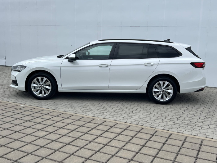 Škoda Superb Combi Selection 7DSG 2,0TDI / 110kW na operativní leasing