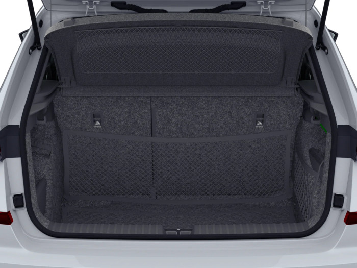 Škoda Kamiq Dynamic 1.5 TSI 110 kW Benzín Automatická převodovka na operativní leasing