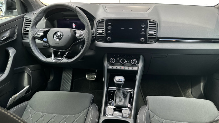 ŠKODA Karoq 1,5 TSI - Benzín - Automat 7st. - 4x2 na operativní leasing