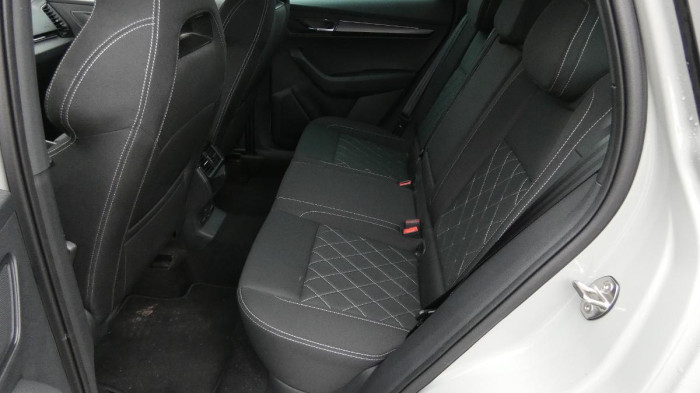 Škoda Karoq 1,5 TSI Sportline DSG na operativní leasing