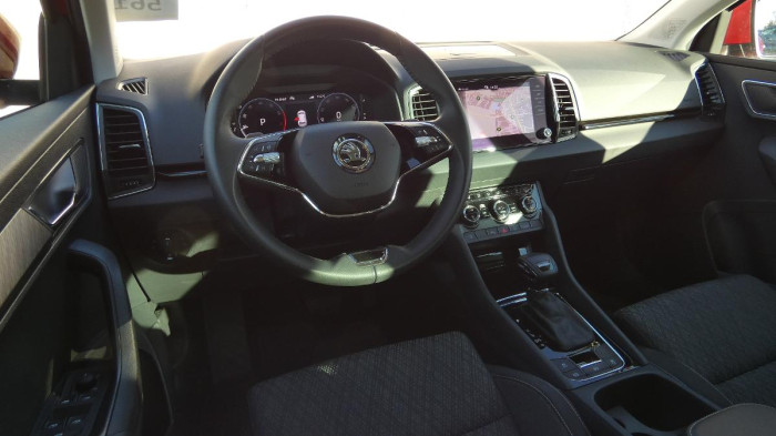 Škoda Karoq 1,5 TSI DSG Style na operativní leasing