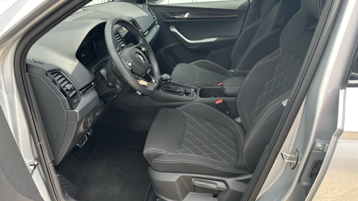 ŠKODA Karoq 1,5 TSI - Benzín - Automat 7st. - 4x2 na operativní leasing