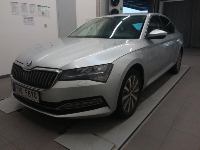 Škoda Superb 2,0 TDI DSG Style na operativní leasing