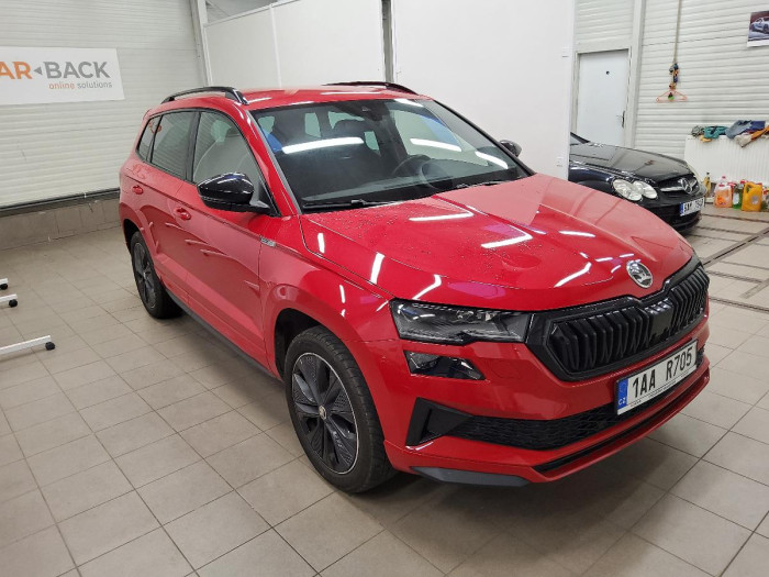 Škoda Karoq 1,5 TSI Sportline DSG na operativní leasing