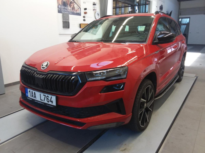 Škoda Karoq 1,5 TSI Sportline Exclusive DS na operativní leasing