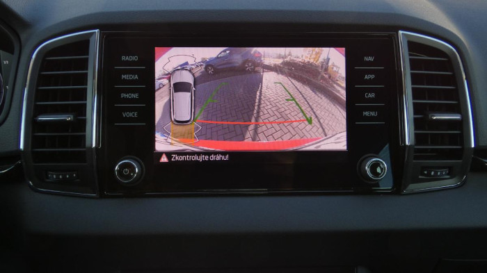 Škoda Karoq 1,5 TSI DSG Style na operativní leasing