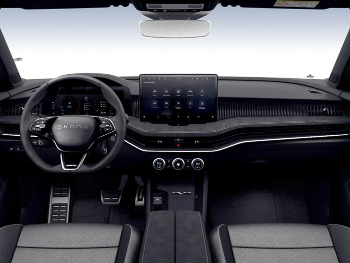 Škoda Superb Sportline 2.0 TDi 110 kW Nafta Automatická převodovka na operativní leasing