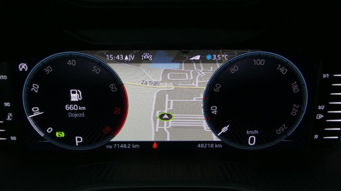 Škoda Karoq 1,5 TSI DSG Style na operativní leasing