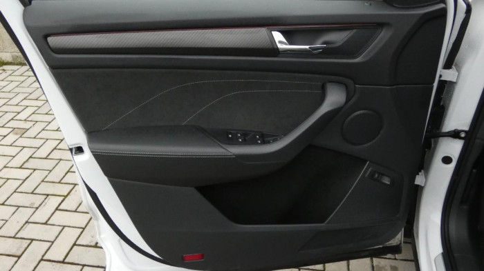 Škoda Kodiaq 2,0 TDI Sportline DSG na operativní leasing