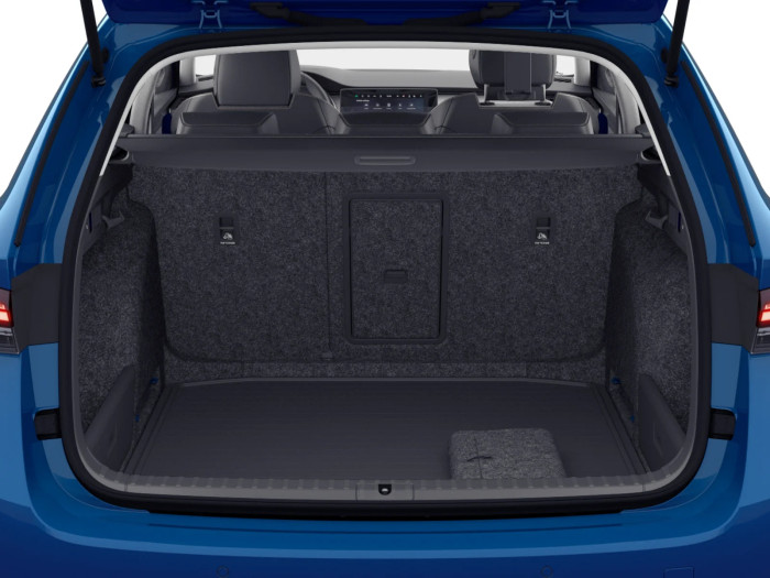 Škoda Octavia Top Selection 1.5 TSI 110 kW Benzín Manuální převodovka na operativní leasing