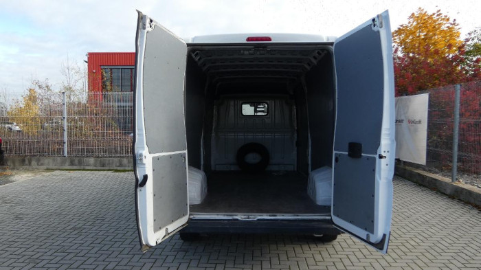 Škoda Octavia Combi 2,0 TDI Ambition na operativní leasing