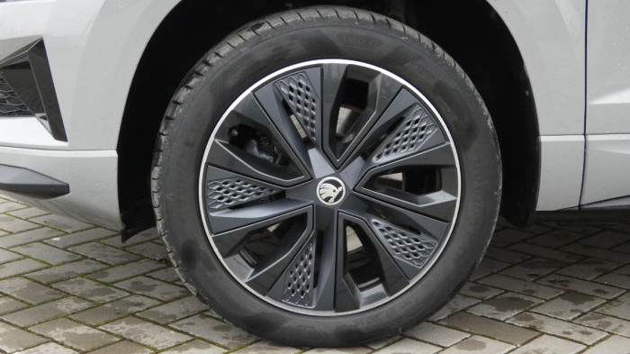 Škoda Karoq 1,5 TSI Sportline DSG na operativní leasing