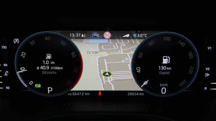 Škoda Karoq 1,5 TSI DSG Style na operativní leasing