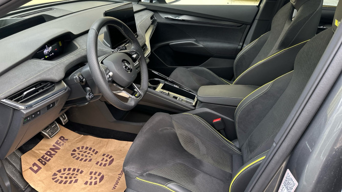 Škoda ENYAQ RS 77kWh - Elektro - Automat - 4x4 na operativní leasing