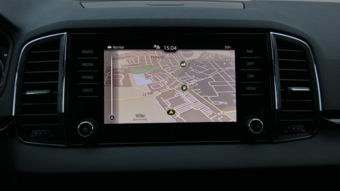 Škoda Karoq 1,5 TSI DSG Style na operativní leasing