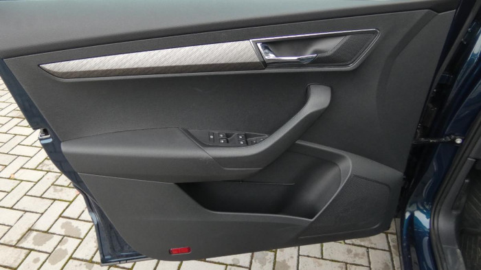 Škoda Karoq 1,5 TSI DSG Style na operativní leasing