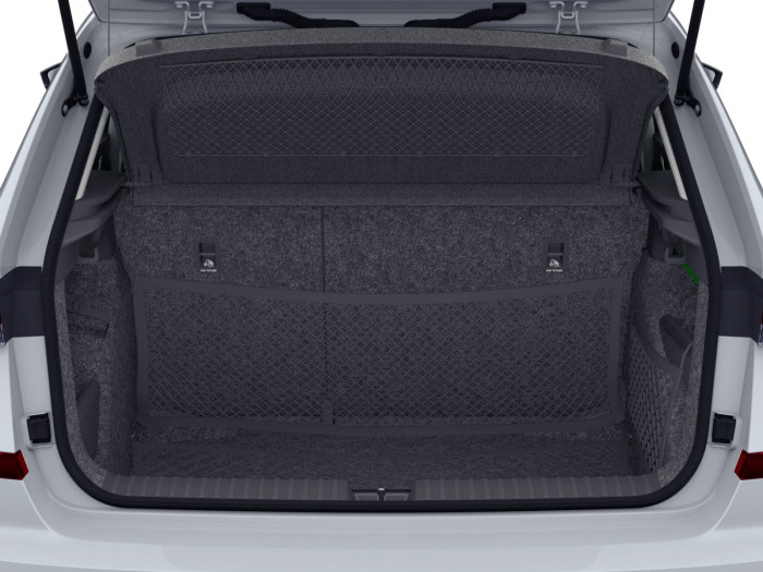 Škoda Kamiq Classic 1.0 TSI 85 kW Benzín Manuální převodovka na operativní leasing